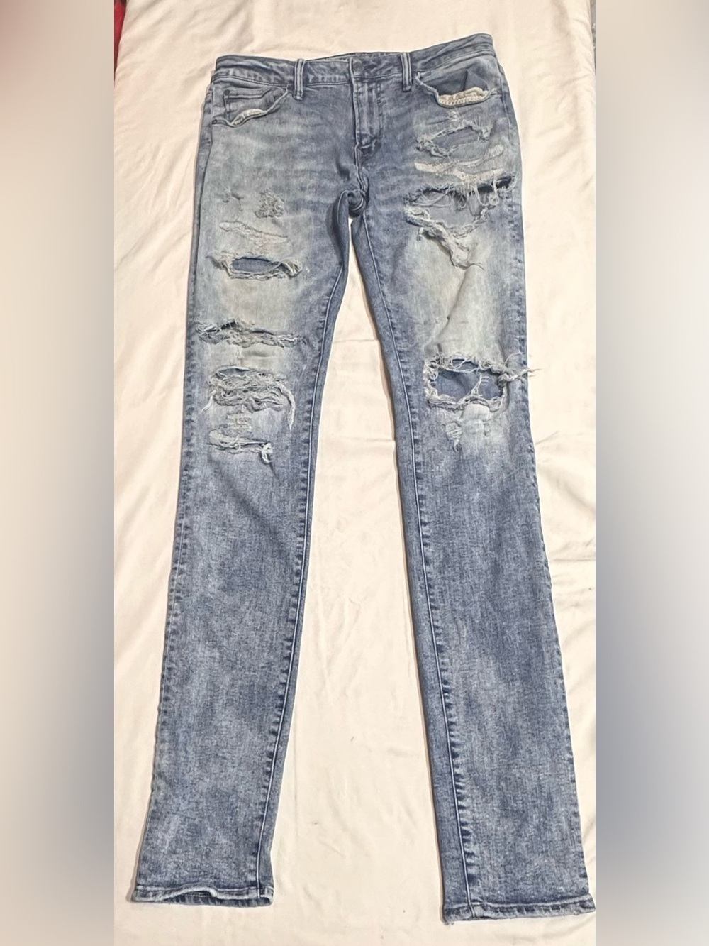 American Eagle Outfitters Light Blue Ripped Skinny Jeans